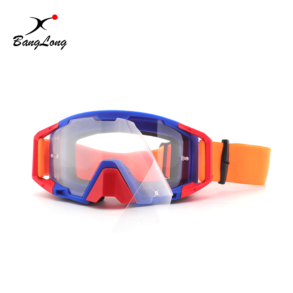 Motocross goggles peripheral vision